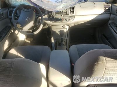 Zdjęcie 8 z 12 samochodu: 2005 TOYOTA CAMRY LE VIN:4T1BE32K45U962727 - miniatura