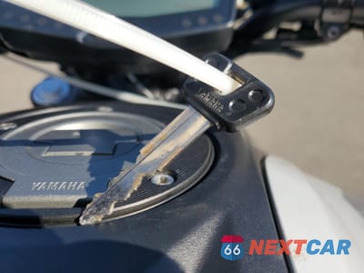 Zdjęcie 8 z 11 samochodu: 2019 YAMAHA MT07 VIN:JYARM27E6KA004264 - miniatura