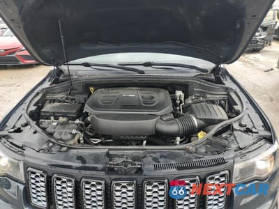 Zdjęcie 12 z 13 samochodu: 2018 JEEP GRAND CHEROKEE LAREDO VIN:1C4RJFAG2JC348627 - miniatura
