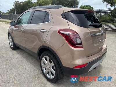 Drugie zdjęcie samochodu z przodu: 2019 BUICK ENCORE ESSENCE VIN:KL4CJCSM3KB734676 - miniatura