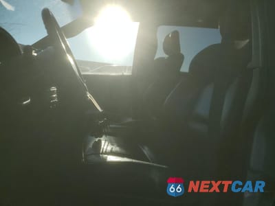 Zdjęcie 7 z 13 samochodu: 2001 CHRYSLER TOWN & COUNTRY LIMITED VIN:2C8GP64L11R208539 - miniatura