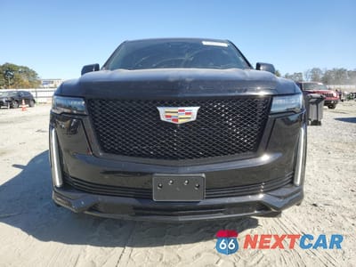 Piąte zdjęcie samochodu w środku: 2021 CADILLAC ESCALADE ESV SPORT VIN:1GYS3PKL2MR391129 - miniatura