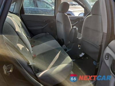 Zdjęcie 10 z 12 samochodu: 2003 FORD FOCUS SE COMFORT VIN:1FAFP34393W284490 - miniatura