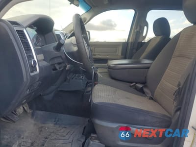 Zdjęcie 7 z 12 samochodu: 2012 DODGE RAM 2500 FLATBED TRUCK VIN:3C6UD5JL8CG161263 - miniatura