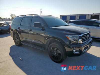 Czwarte zdjęcie samochodu z boku: 2019 TOYOTA SEQUOIA SR5 VIN:5TDZY5G14KS073996 - miniatura