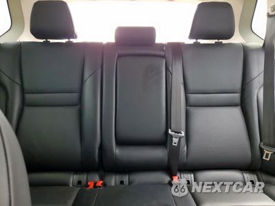 Zdjęcie 10 z 16 samochodu: 2021 NISSAN ROGUE SV VIN:5N1AT3BA0MC812417 - miniatura