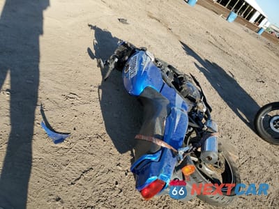 Zdjęcie 6 z 9 samochodu: 2000 KAWASAKI EX500 D VIN:JKAEXVD15YA056520 - miniatura