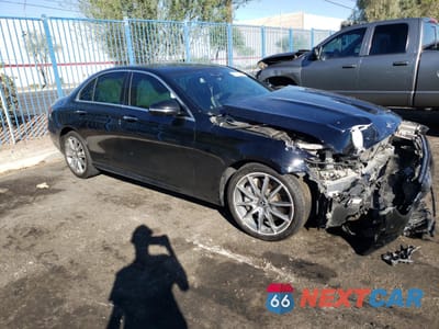 Czwarte zdjęcie samochodu z boku: 2022 MERCEDES-BENZ E 350 VIN:W1KZF8DB2NB095839 - miniatura