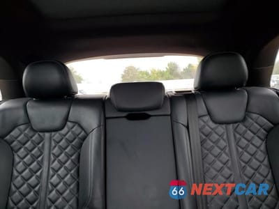 Zdjęcie 10 z 12 samochodu: 2019 AUDI SQ5 PRESTIGE VIN:WA1C4AFYXK2116635 - miniatura
