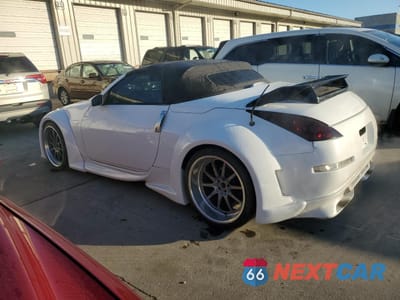 Drugie zdjęcie samochodu z przodu: 2005 NISSAN 350Z ROADSTER VIN:JN1AZ36A75M752003 - miniatura