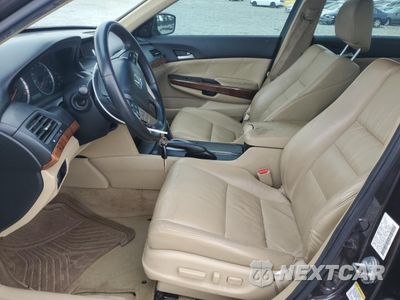 Zdjęcie 7 z 14 samochodu: 2011 HONDA ACCORD EXL VIN:1HGCP2F88BA043291 - miniatura