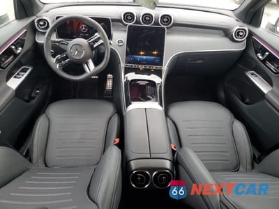 Zdjęcie 8 z 13 samochodu: 2025 MERCEDES-BENZ GLC 350E VIN:W1NKM5GB6SF362943 - miniatura