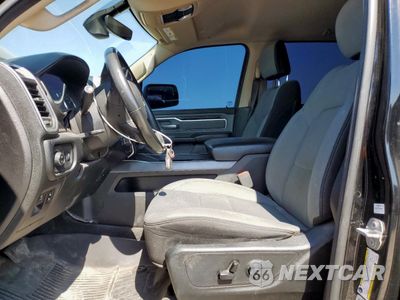 Zdjęcie 7 z 14 samochodu: 2020 RAM 1500 BIG HORN/LONE STAR VIN:1C6SRFMTXLN342902 - miniatura