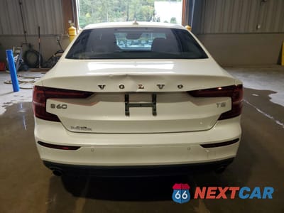 Zdjęcie 6 z 13 samochodu: 2020 VOLVO S60 T5 MOMENTUM VIN:7JR102FK7LG032126 - miniatura