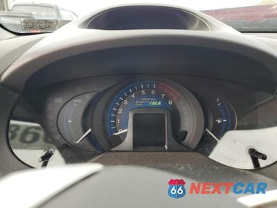 Zdjęcie 9 z 12 samochodu: 2013 HONDA INSIGHT EX VIN:JHMZE2H73DS006776 - miniatura