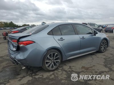 Trzecie zdjęcie samochodu z tyłu: 2020 TOYOTA COROLLA SE VIN:JTDS4RCE0LJ005772 - miniatura