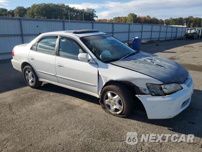 Czwarte zdjęcie samochodu z boku: 2000 HONDA ACCORD EX VIN:1HGCG1652YA010974 - miniatura