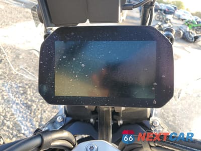 Zdjęcie 7 z 9 samochodu: 2024 BMW R 1300 GS VIN:WB10M2304R6J15199 - miniatura