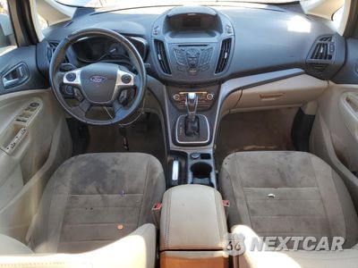 Zdjęcie 8 z 14 samochodu: 2014 FORD C-MAX SE VIN:1FADP5AU2EL517307 - miniatura