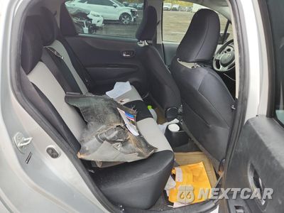 Zdjęcie 10 z 12 samochodu: 2012 TOYOTA YARIS VIN:JTDKTUD32CD531984 - miniatura