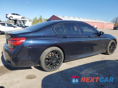 Trzecie zdjęcie samochodu z tyłu: 2019 BMW 750 XI VIN:WBA7B0C56KG527418 - miniatura