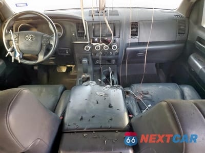 Zdjęcie 8 z 13 samochodu: 2019 TOYOTA SEQUOIA SR5 VIN:5TDZY5G14KS073996 - miniatura