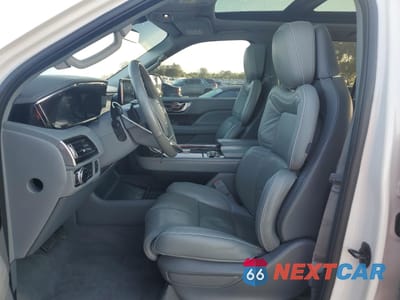 Zdjęcie 7 z 16 samochodu: 2018 LINCOLN NAVIGATOR SELECT VIN:5LMJJ2HT7JEL21199 - miniatura