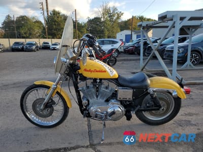 Trzecie zdjęcie samochodu z tyłu: 1999 HARLEY-DAVIDSON XL883 C VIN:1HD4CJM30XK138928 - miniatura
