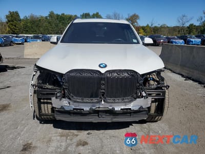 Piąte zdjęcie samochodu w środku: 2024 BMW X7 XDRIVE40I VIN:5UX23EM09R9T47647 - miniatura