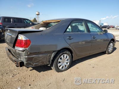 Trzecie zdjęcie samochodu z tyłu: 2006 TOYOTA CAMRY LE VIN:4T1BE32K56U641913 - miniatura