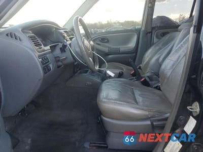 Zdjęcie 7 z 13 samochodu: 2002 CHEVROLET TRACKER LT VIN:2CNBJ634426921876 - miniatura