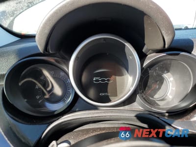 Zdjęcie 9 z 13 samochodu: 2017 FIAT 500X LOUNGE VIN:ZFBCFXDB0HP594286 - miniatura