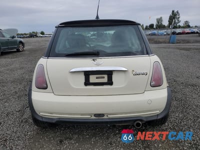 Zdjęcie 6 z 14 samochodu: 2005 MINI COOPER VIN:WMWRC33435TC59098 - miniatura