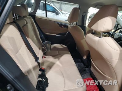 Zdjęcie 11 z 13 samochodu: 2022 TOYOTA RAV4 XLE VIN:JTMRWRFV9ND155529 - miniatura