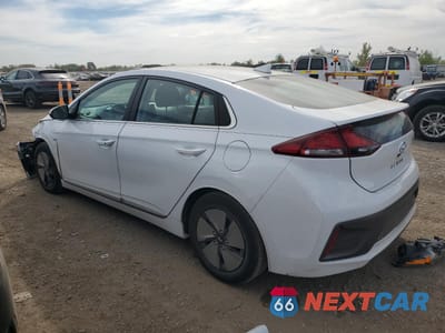 Drugie zdjęcie samochodu z przodu: 2020 HYUNDAI IONIQ SE VIN:KMHC75LC0LU213910 - miniatura