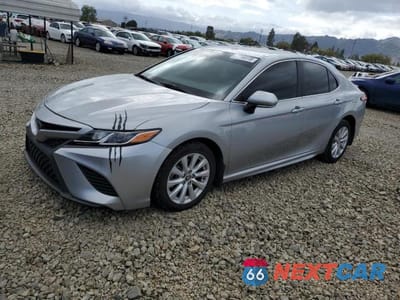 2020 TOYOTA CAMRY SE 4T1G11AK9LU334876 - główne zdjęcie licytacji z USA - miniatura