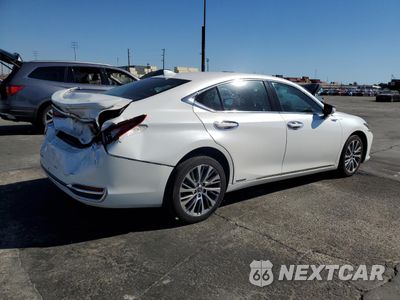 Trzecie zdjęcie samochodu z tyłu: 2019 LEXUS ES 300H VIN:58AB21B19KU002649 - miniatura