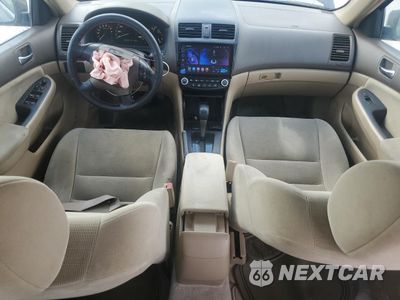Zdjęcie 8 z 12 samochodu: 2007 HONDA ACCORD LX VIN:3HGCM56427G702028 - miniatura