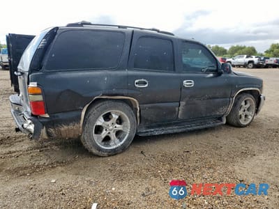 Trzecie zdjęcie samochodu z tyłu: 2004 GMC YUKON VIN:1GKEC13Z74R157320 - miniatura