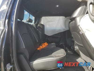 Zdjęcie 10 z 12 samochodu: 2025 RAM 2500 LARAMIE VIN:3C63R5FL1SG506394 - miniatura