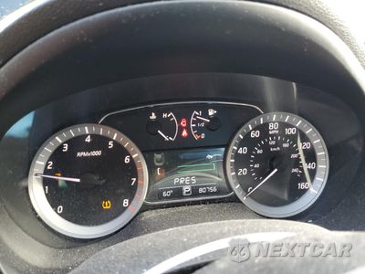 Zdjęcie 9 z 13 samochodu: 2014 NISSAN SENTRA S VIN:3N1AB7AP6EL673536 - miniatura