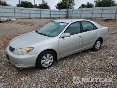 2004 TOYOTA CAMRY LE 4T1BE32K54U871142 - główne zdjęcie licytacji z USA - miniatura
