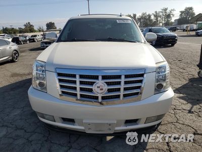 Piąte zdjęcie samochodu w środku: 2011 CADILLAC ESCALADE PREMIUM VIN:1GYS3CEF0BR358822 - miniatura