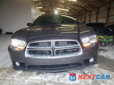 Piąte zdjęcie samochodu w środku: 2014 DODGE CHARGER R/T VIN:2C3CDXCT3EH220563 - miniatura