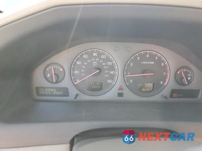 Zdjęcie 9 z 12 samochodu: 2002 VOLVO V70 XC VIN:YV1SZ58D221059884 - miniatura