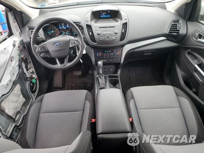 Zdjęcie 8 z 15 samochodu: 2017 FORD ESCAPE SE VIN:1FMCU9GD0HUA84092 - miniatura