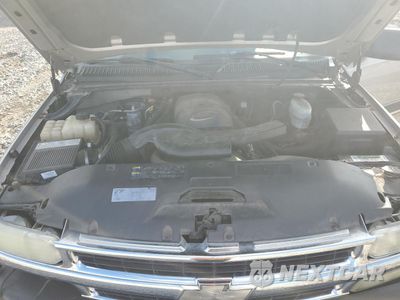 Zdjęcie 12 z 15 samochodu: 2004 CHEVROLET TAHOE C1500 VIN:1GNEC13ZX4J260975 - miniatura
