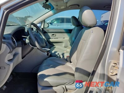 Zdjęcie 7 z 15 samochodu: 2009 KIA RONDO BASE VIN:KNAFG528X97222617 - miniatura