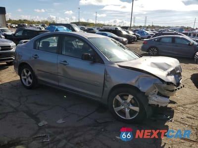 Czwarte zdjęcie samochodu z boku: 2005 MAZDA 3 S VIN:JM1BK323451332925 - miniatura