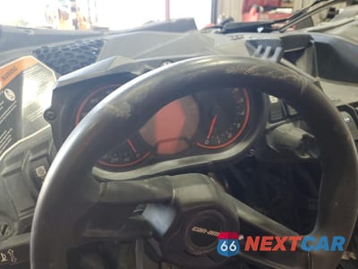 Zdjęcie 8 z 11 samochodu: 2017 CAN-AM MAVERICK X3 MAX UTILITY VEHICLE VIN:3JBVNAW29HK000396 - miniatura